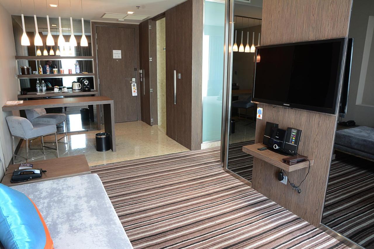 Novotel Bangkok Impact Nonthaburi Zewnętrze zdjęcie